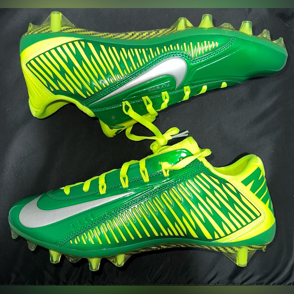 Size 9.5 Nike Vapor Carbon Elite TD Football Cleats Green/Yellow 631425-300